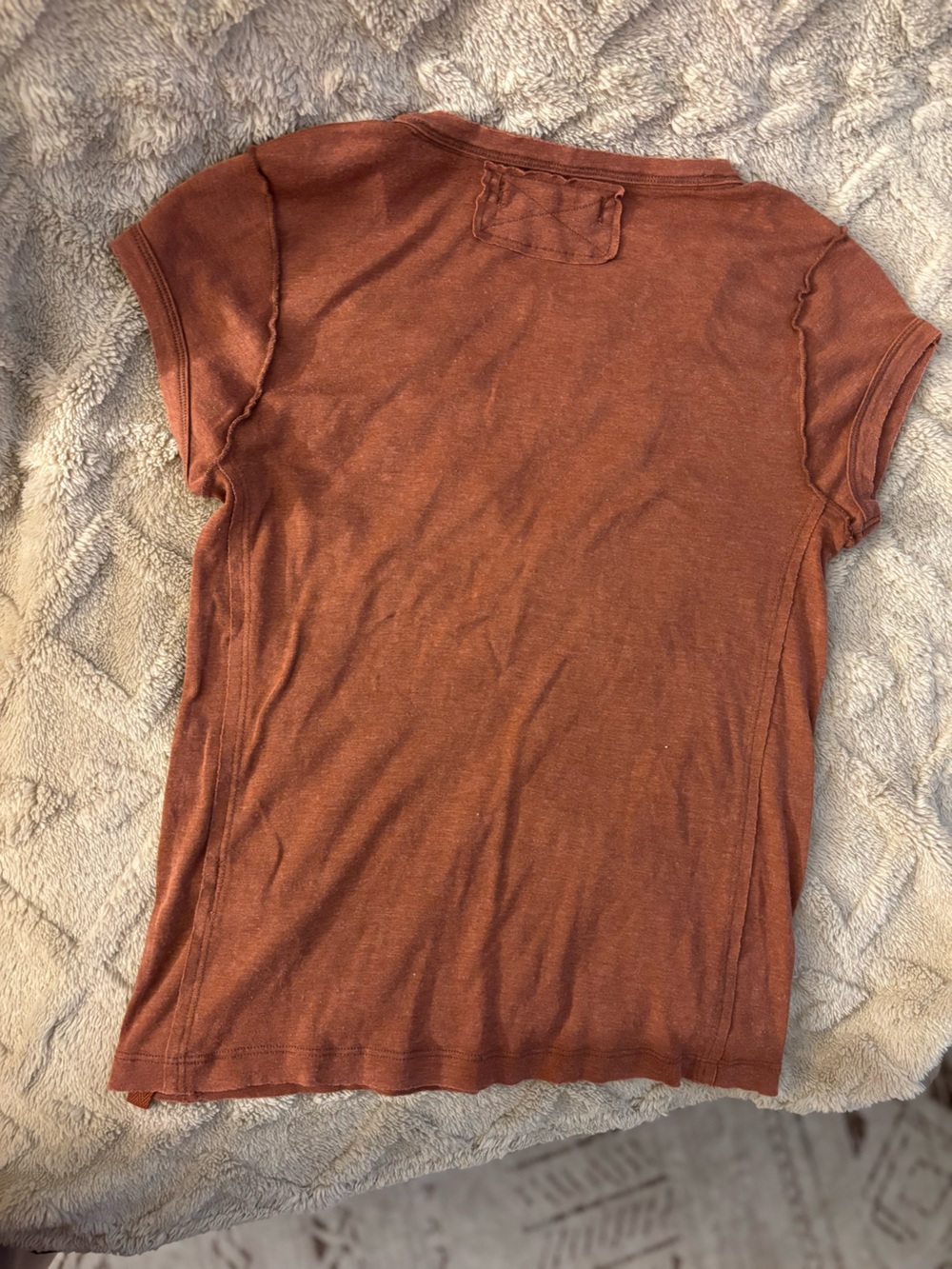 Women’s Short Sleeve V-Neck Top - Rust Brown - Picture 6 of 6